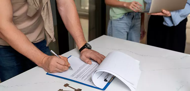 Advantages of Using Assignment of Contract in Real Estate in Aurora, CO