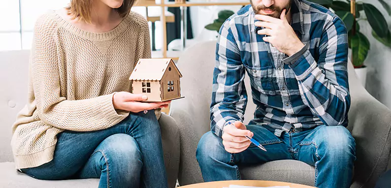 Why Sell Your House During Divorce in Aurora, CO?