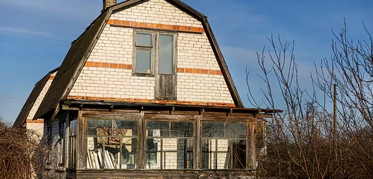 Types of Houses We Buy Without Repairs in Aurora, CO