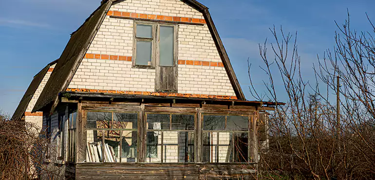 Own a Rental in Disrepair? We’ll Take It Off Your Hands in Aurora
