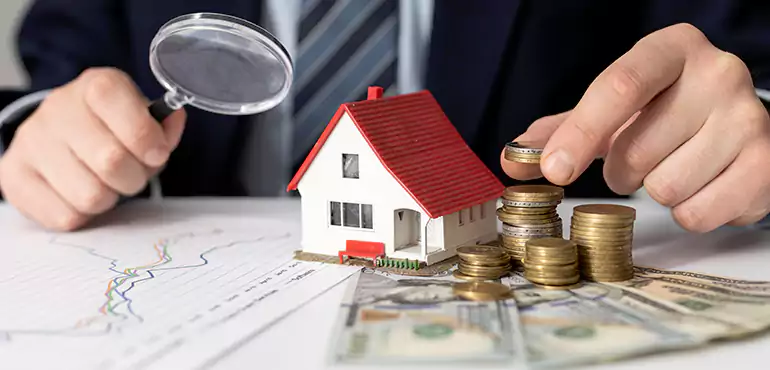 Home Needing Updates in Any Conditions for Cash in Aurora, CO